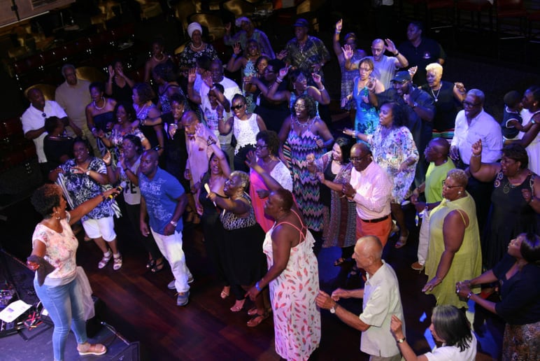 Gallery photo 2 of Valarie Adams & the Dimension Band