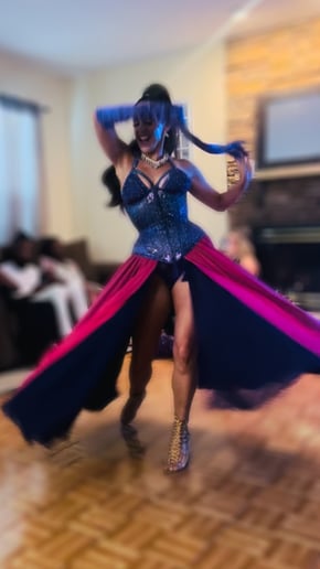 Gallery photo 6 of Valentina