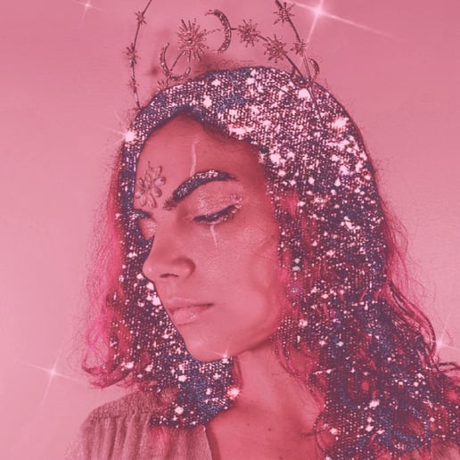 Gallery photo 2 of Valiant The Pink