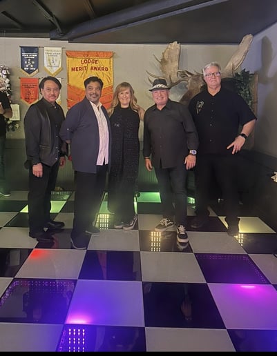 Gallery photo 9 of Valley Groove Band