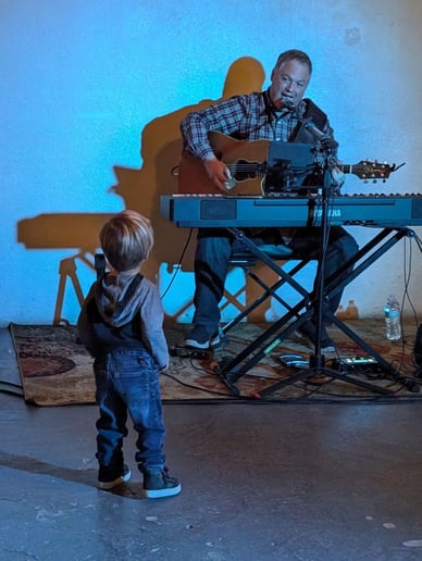 Gallery photo 3 of Van Chapman Music