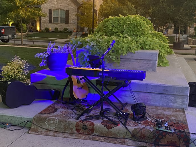 Gallery photo 7 of Van Chapman Music
