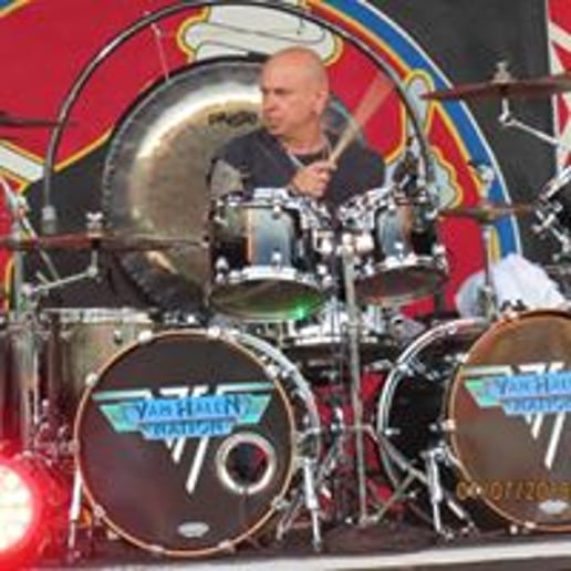 Gallery photo 3 of Van Halen Nation