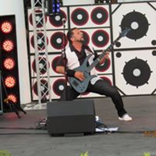 Gallery photo 6 of Van Halen Nation