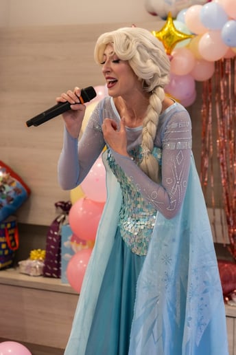 Gallery photo 5 of Vancouver Elsa
