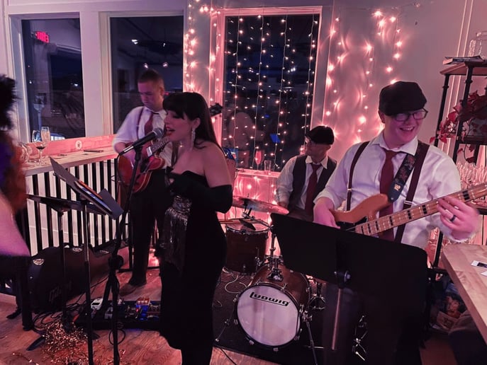 Gallery photo 2 of Vanessa Ralls and The Berries