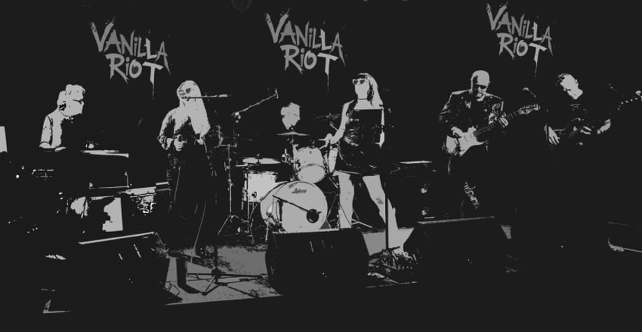Gallery photo 3 of Vanilla Riot