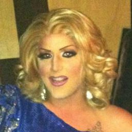 Gallery photo 3 of Vanity Faire