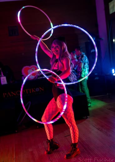 Gallery photo 2 of Vanna Ash Cirque