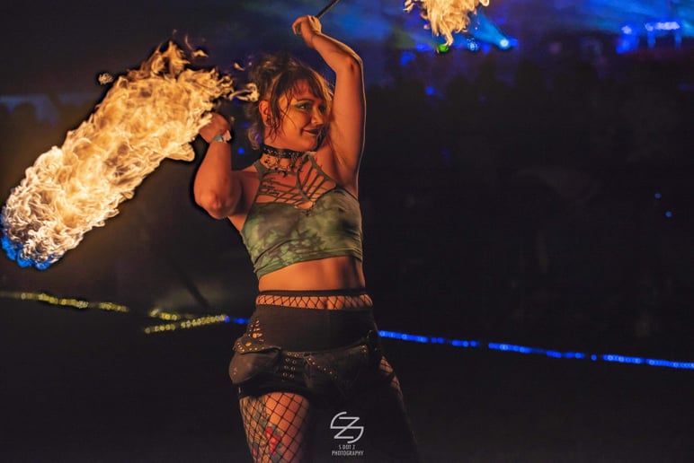 Gallery photo 7 of Vanna Ash Cirque