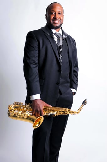 Gallery photo 1 of Veesax or A Saxual Experience
