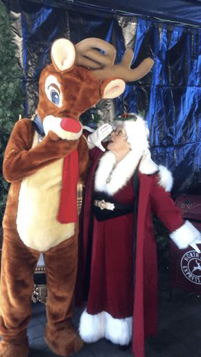 Gallery photo 32 of Las Vegas Santa Claus
