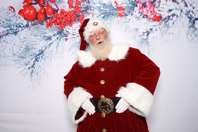 Gallery photo 4 of Vegas Saint Nick
