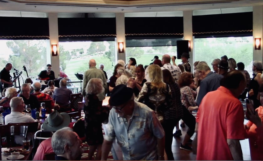Gallery photo 9 of VEGAS SWING (Not Just A Swing Band)