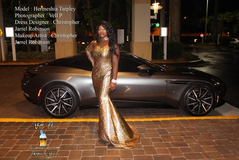Gallery photo 1 of Vell P