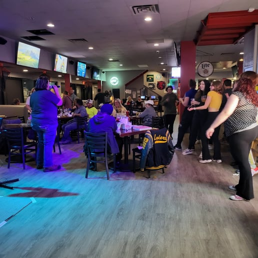 Gallery photo 11 of Velvet Sounds Karaoke & Entertainment