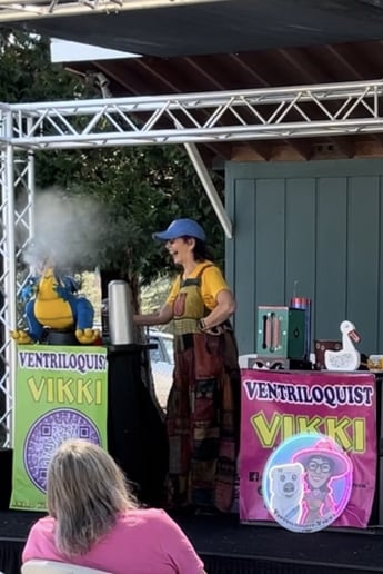 Gallery photo 3 of Ventriloquist Vikki