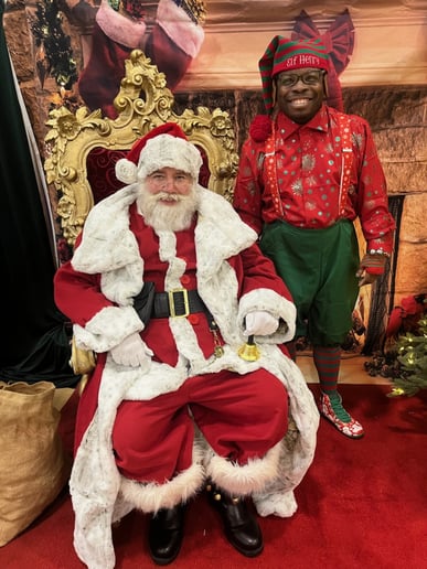 Gallery photo 2 of Verified Santa