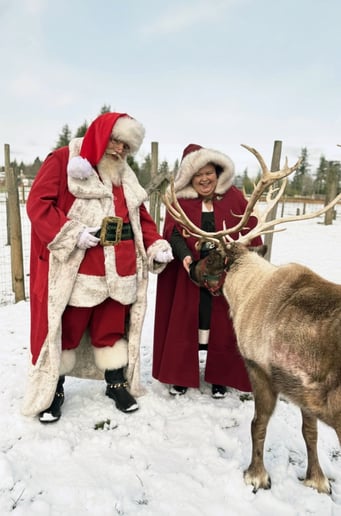 Gallery photo 17 of Verified Santa