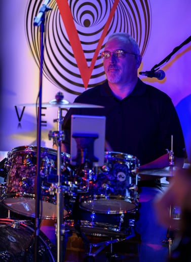 Gallery photo 4 of Vertigo Band