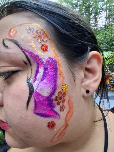 Gallery photo 2 of VeryFaerie Facepainting
