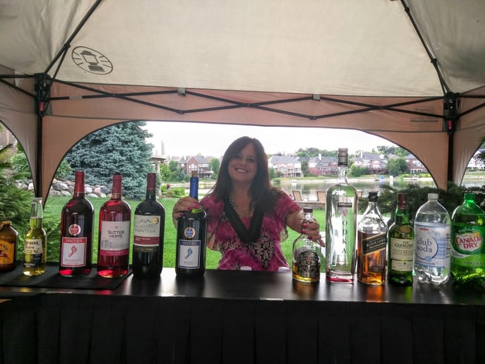 Gallery photo 4 of Vibrant Vena - Barmaid