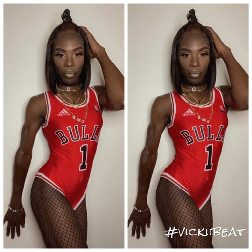 Gallery photo 3 of Vickii Beauty