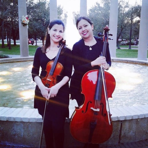 Gallery photo 1 of Vicky Perez Cellist