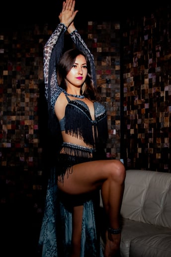 Gallery photo 5 of Viktoriia Bellydancer