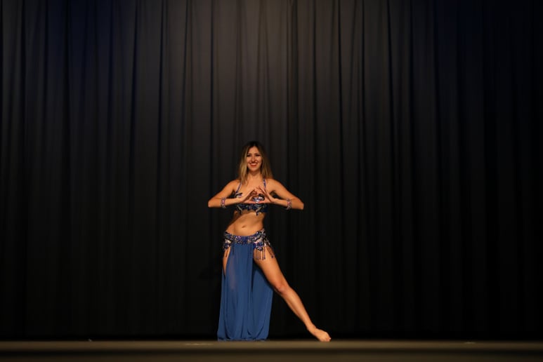 Gallery photo 7 of Viktoriia Bellydancer