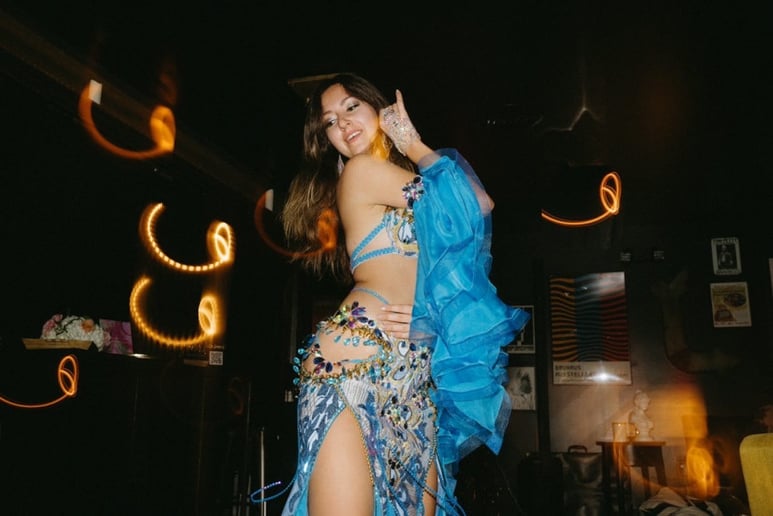 Gallery photo 8 of Viktoriia Bellydancer