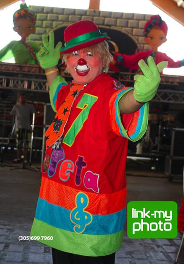 Gallery photo 1 of Videographer for every party time