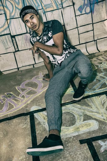Gallery photo 2 of Vince Valay