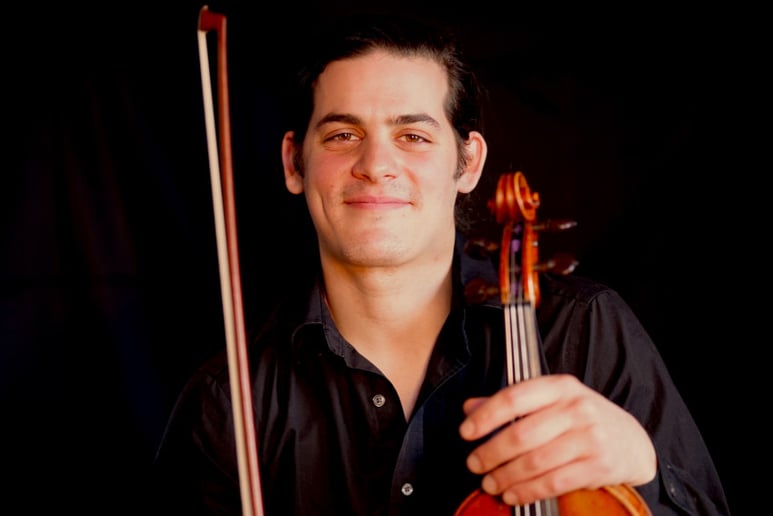 Gallery photo 1 of Vincent Assante, Professional Violinist