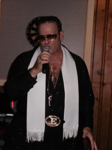Gallery photo 11 of Vinny B
