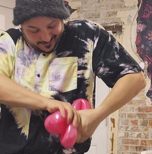 Gallery photo 1 of Vinny Milone, Balloon Artist