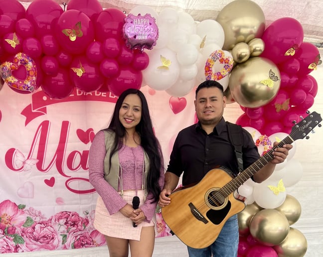 Gallery photo 2 of "Vintage Show"  Musica Versatil