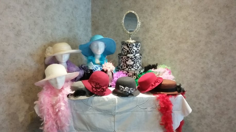 Gallery photo 9 of Vintage Tea Party Rentals