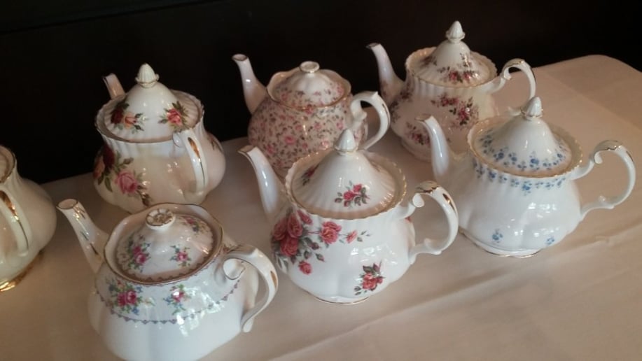 Gallery photo 2 of Vintage Tea Party Rentals