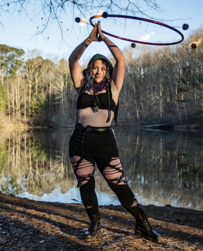 Gallery photo 1 of Viola + Fire
