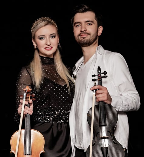 Gallery photo 16 of Luxury Violinist