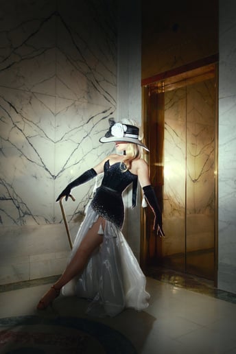 Gallery photo 4 of Violette Coquette