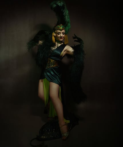 Gallery photo 7 of Violette Coquette