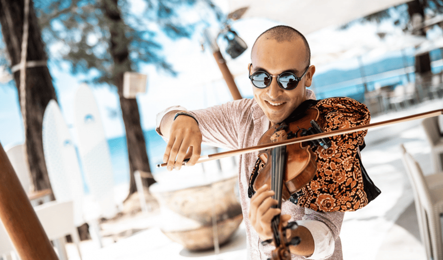 Gallery photo 3 of Violin DJ