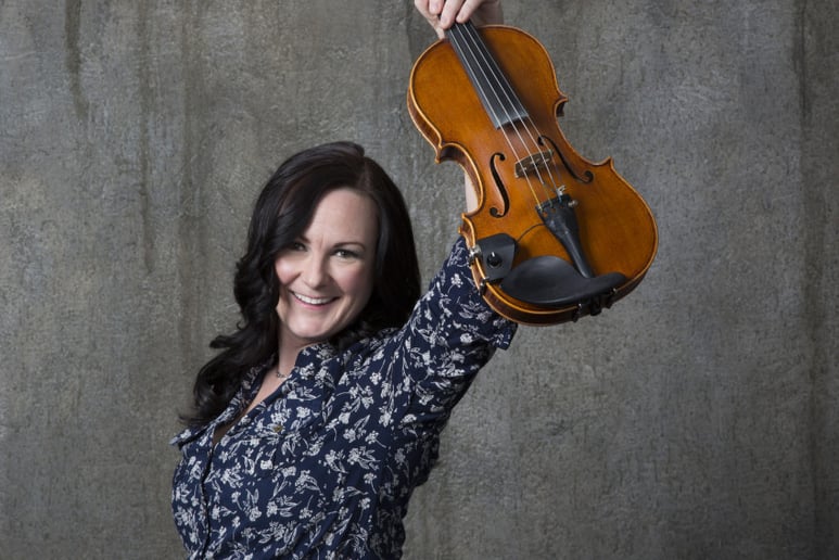 Gallery photo 1 of Lindsay Schindler - Violin & Fiddle