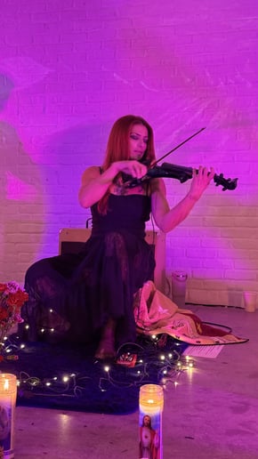 Gallery photo 5 of Violin from the Heart
