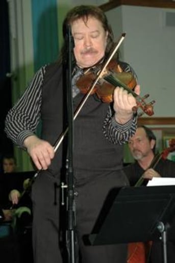 Gallery photo 5 of Jim Price Violinist
