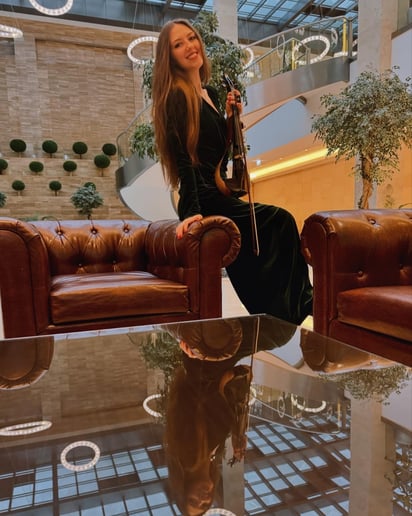 Gallery photo 4 of Violin Performance by Yuliia