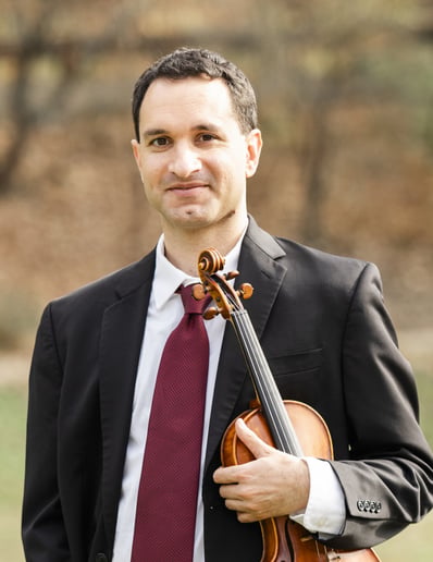 Gallery photo 1 of Violinist