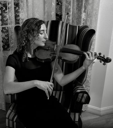 Gallery photo 3 of Osprey Strings